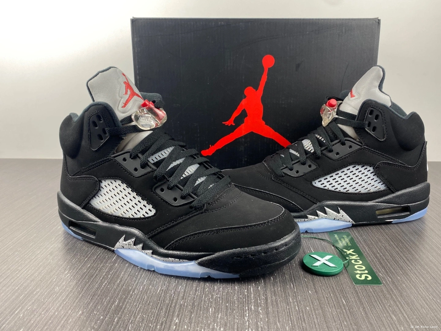 Jordan Retro - Black Metallic 845035-003 (2016) 5 0131